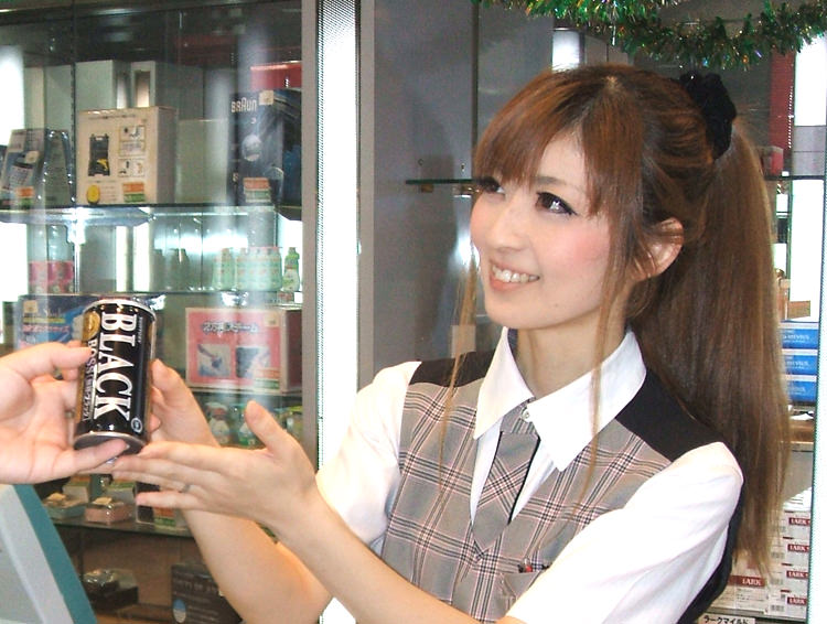 残業ほぼ無し。職場雰囲気良し。自然と成長できる環境です。