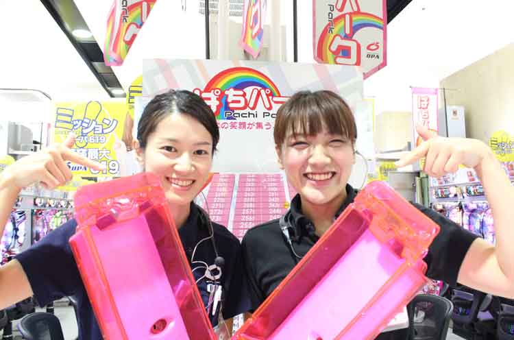 女性スタッフも多く、デザイン系の仕事をお願いしています。