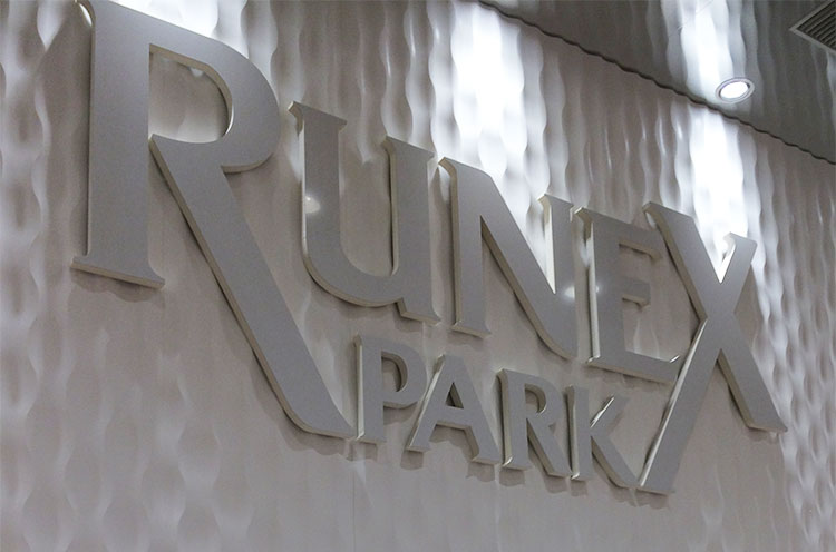 運営するパチンコ店はすべて大分市内。圧倒的な知名度があります。