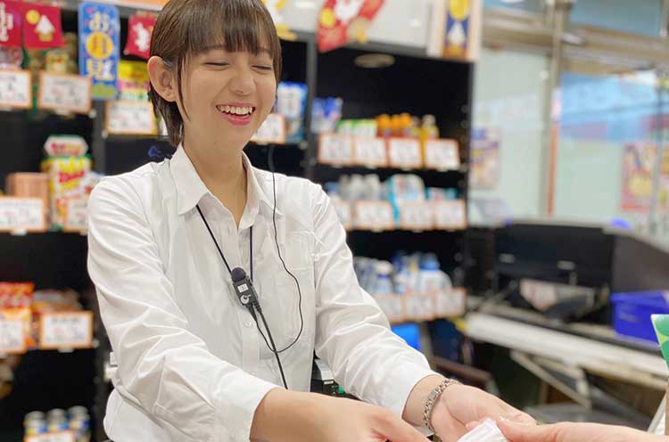 門前仲町駅・大島駅・亀有駅から徒歩すぐ。寮には月3万9,000円の自己負担で利用できます！