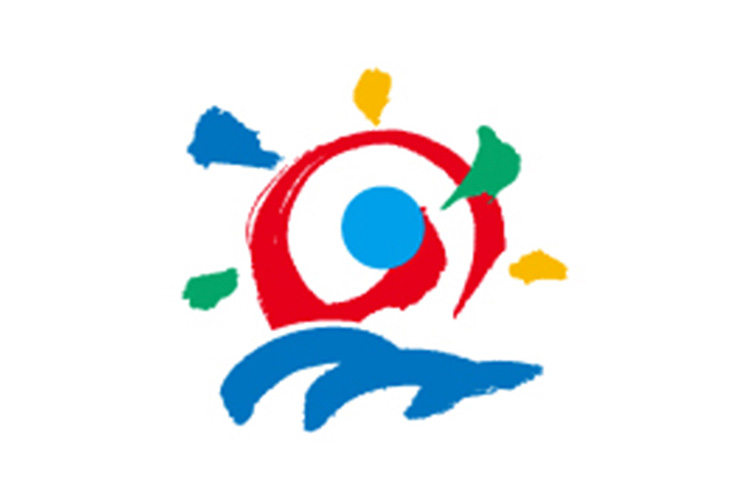 接客をはじめ、企画・運営にも携わり、楽しい空間を作ることがお仕事です。